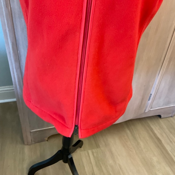 Talbots quilted red fleece jacket vest full zip athletic travel Holiday warm M - Picture 12 of 15